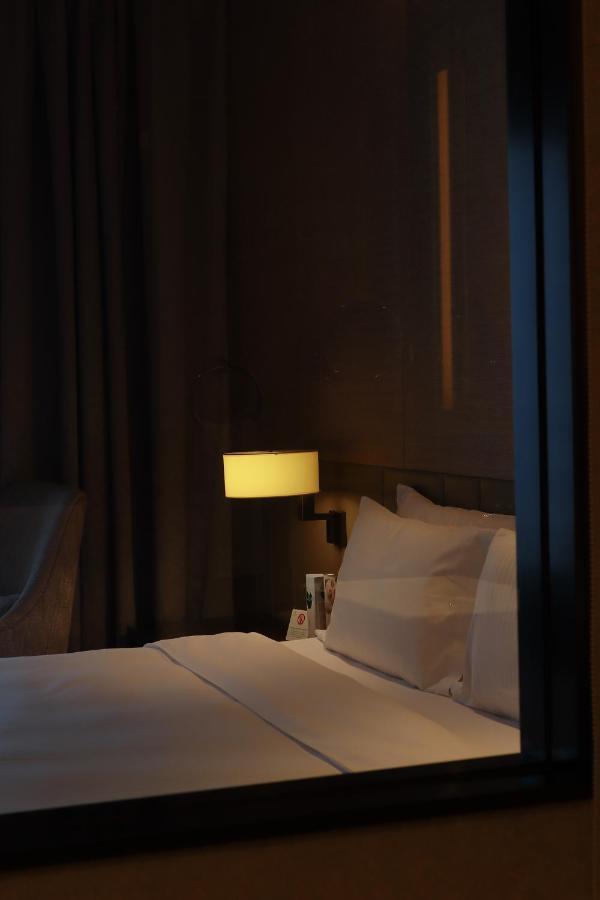 Ascott Raffles City Chengdu Exterior photo