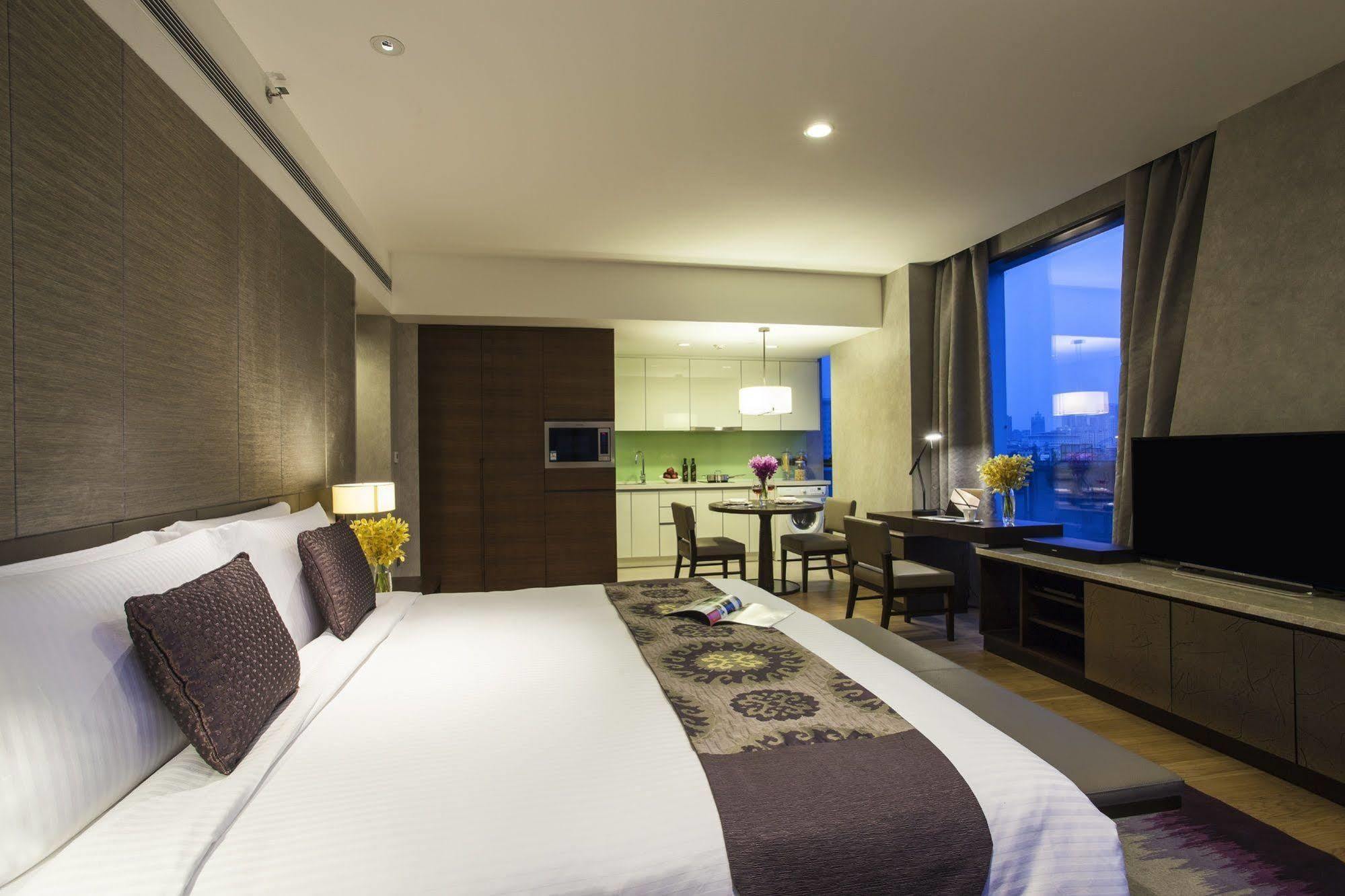 Ascott Raffles City Chengdu Exterior photo